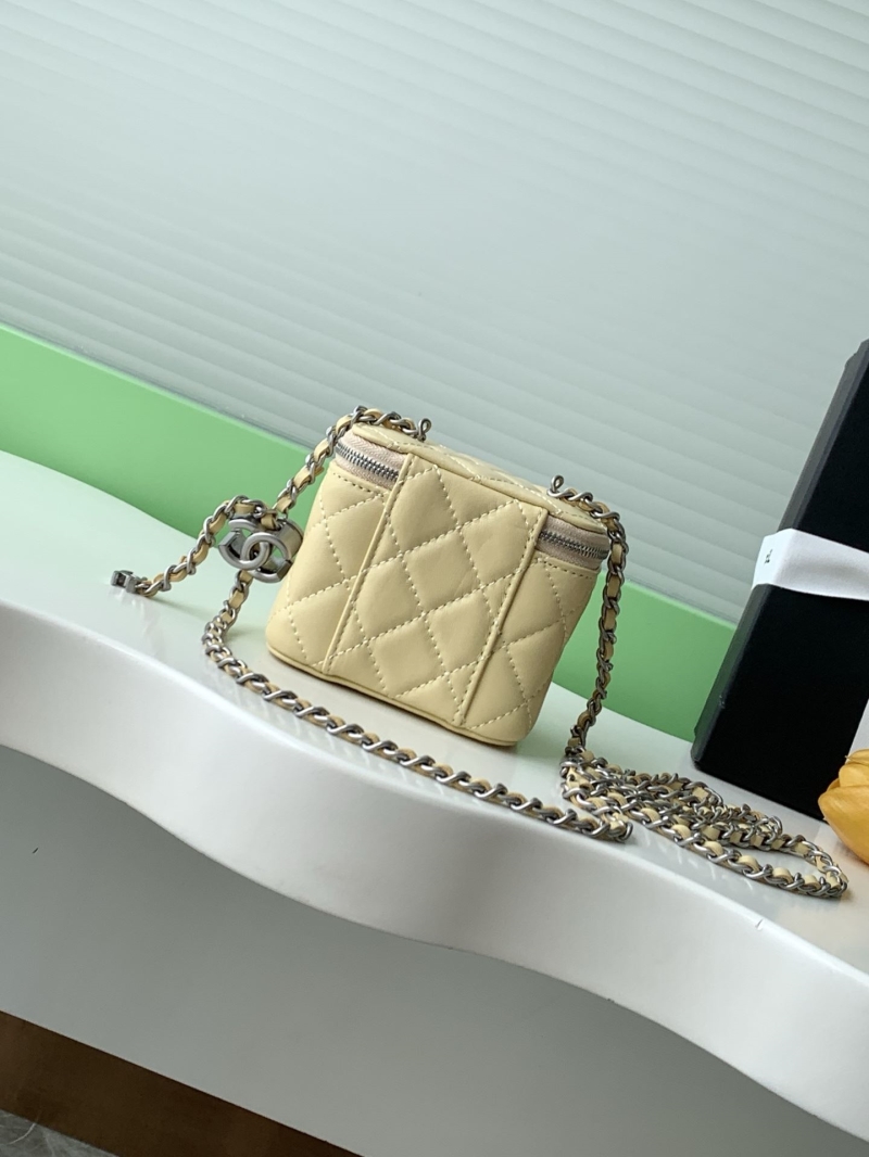 Ch**el cosmetic bags